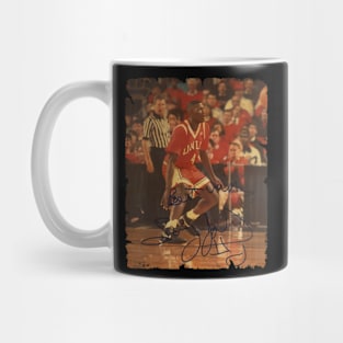 Larry Johnson - Vintage Design Of Basketball Mug
